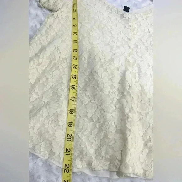 American Eagle Outfitters Ivory Lace 3/4 Sleeve V-Neck Babydoll Blouse - Picture 12 of 12